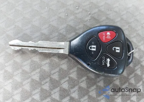 2009 Toyota Camry Le z USA, uszkodzony, nr VIN 4T1BE46K69U850226